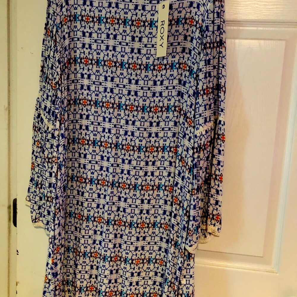 Beautiful Dress Brand New 35 Length